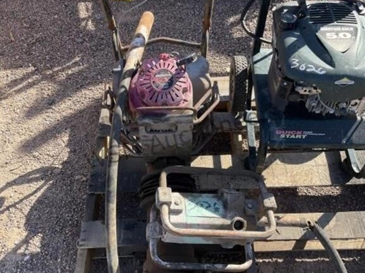 jumping-jack,-pressure-washer,-concrete-vibrator-image-3