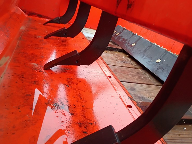 2022-kubota-la526-image-127