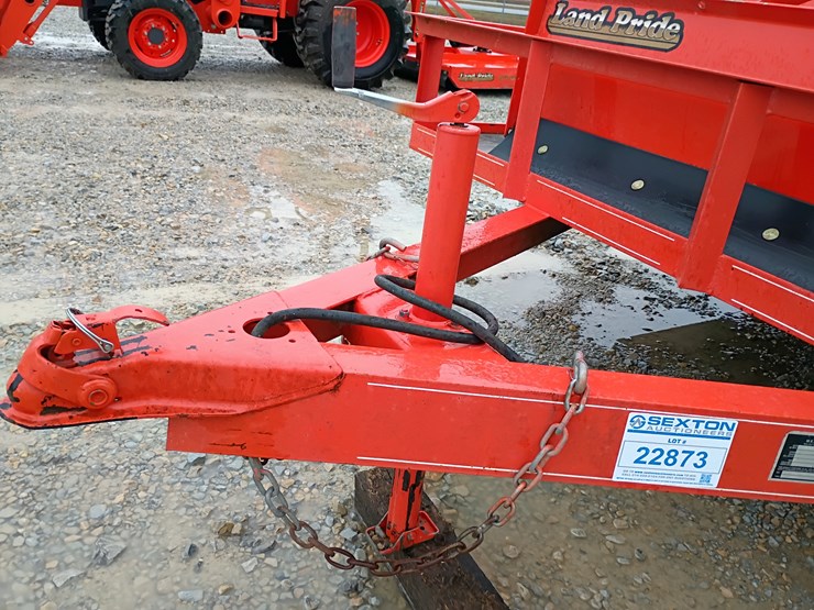 2022-kubota-la526-image-103