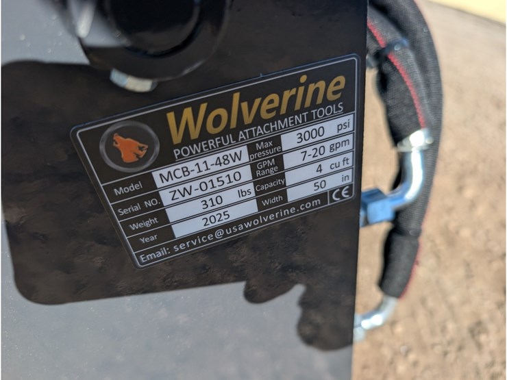 wolverine-mini-skid-steer-4-in-1-bucket-46"-image-4