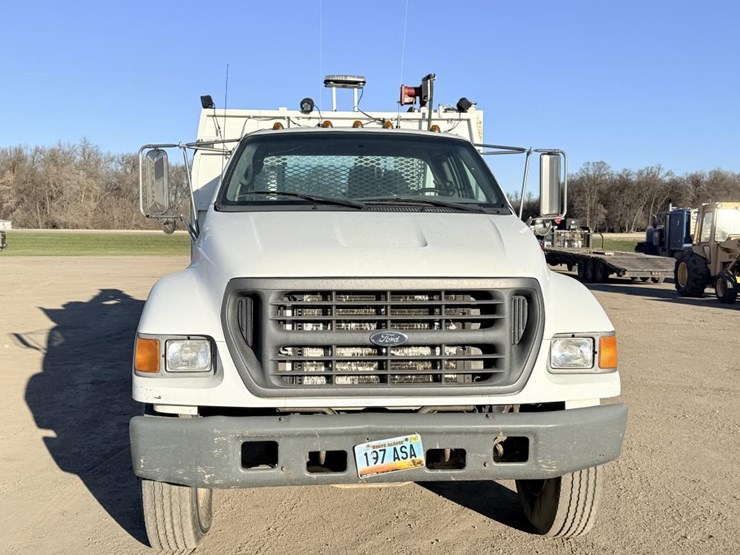 2000-ford-f650-sd-image-8