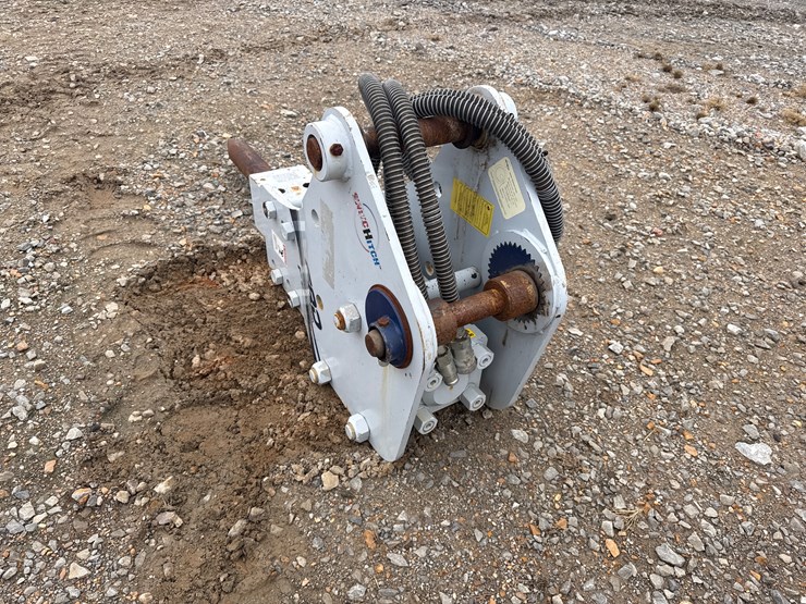 #22614-•-switch-hitch-f9tlb-backhoe/trackhoe-hammer-f988791-image-2