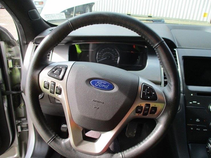 2019-ford-taurus-sel-sedan,-image-11