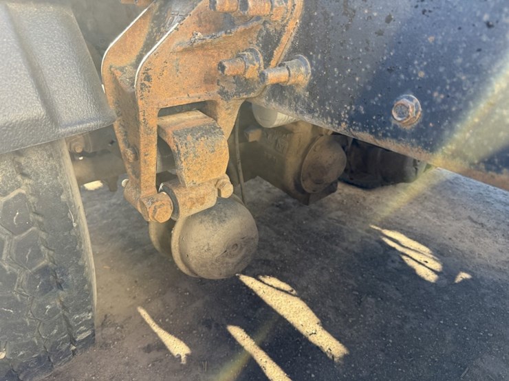 #1955-•-2008-international-eagle-day-cab-truck-tractor-image-63