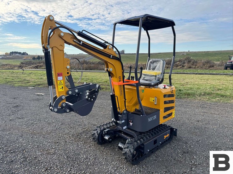 2025-cfg-industrial-mx12r-mini-excavator-image-2
