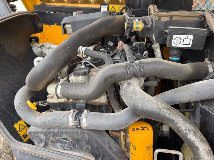 2018-jcb-509-42-image-48