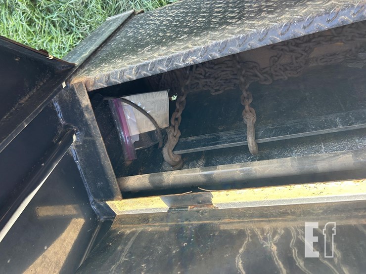 2012-pj-flatbed-image-23