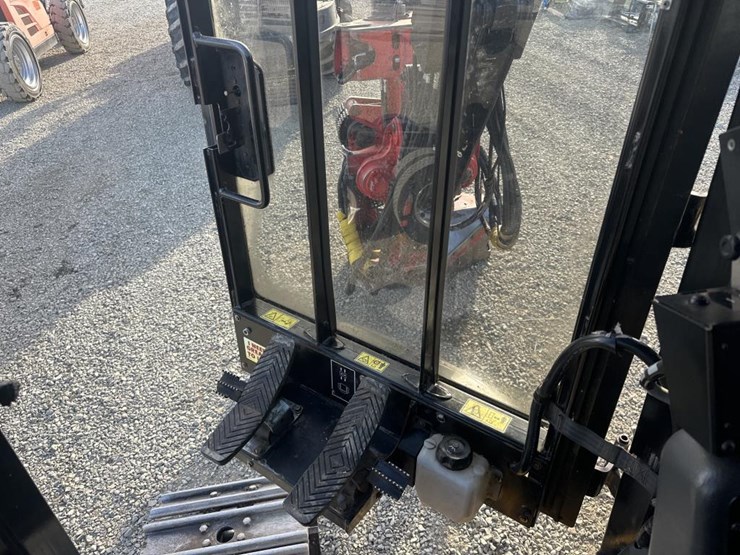 2016-caterpillar-501-hd-image-44