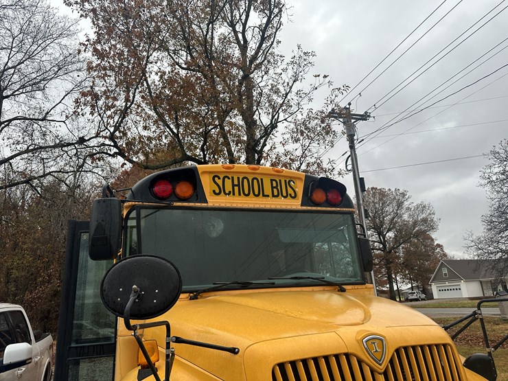 2005-international-pb105-image-34