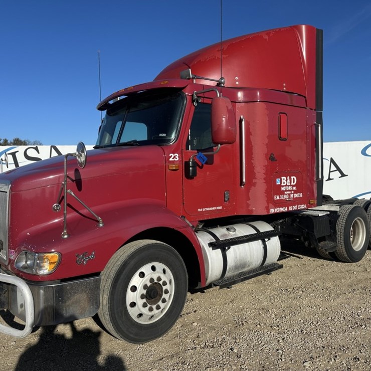 2000 INTERNATIONAL 2000