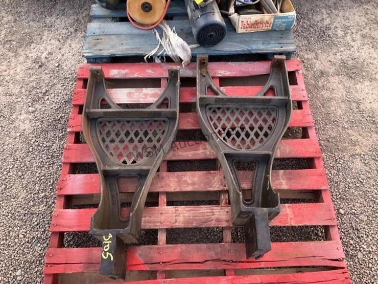 conover-professional-wood-lathe-image-3