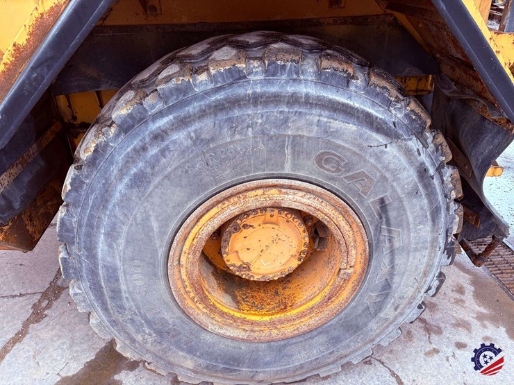 1995-volvo-a30-image-12