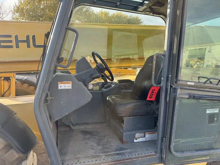 2013-gehl-dl11-image-33