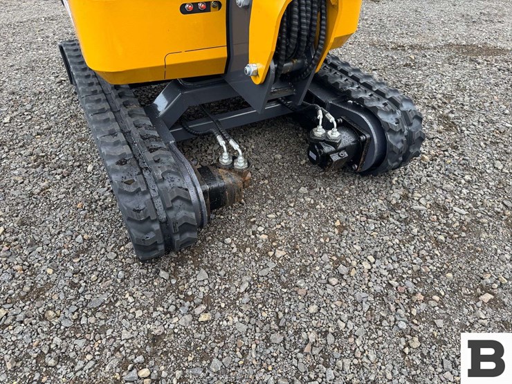 2025-cfg-industrial-qk20r-mini-excavator-image-14