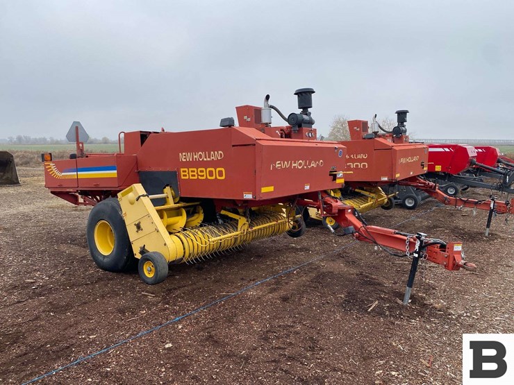 2002-new-holland-bb900-image-5