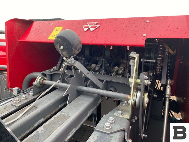 massey-ferguson-1844s-image-42