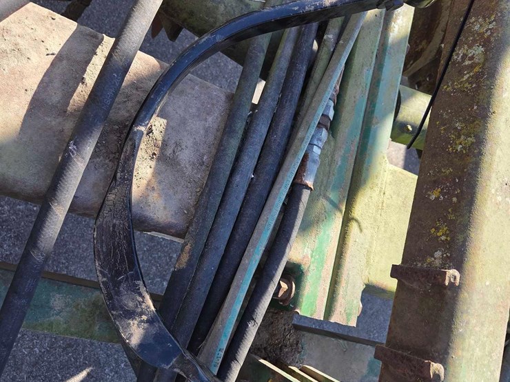 24'-farmhand-sf-4300-soil-finisher-image-32