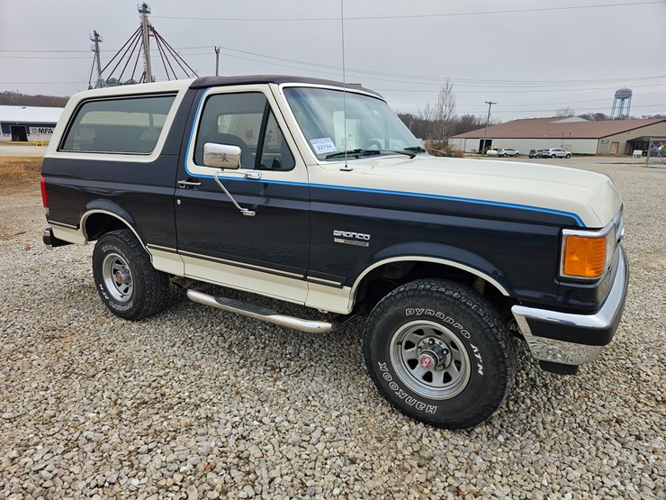 1989-ford-bronco-image-17