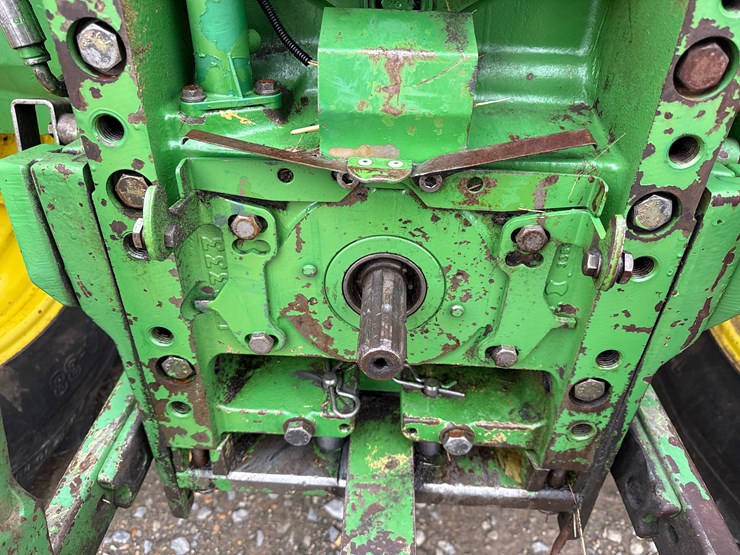 john-deere-6400-image-8
