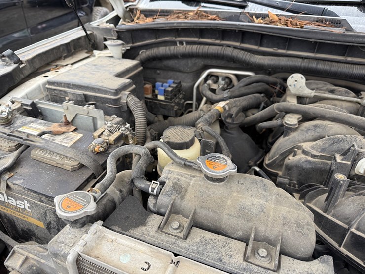 2012-infiniti-qx56-image-65