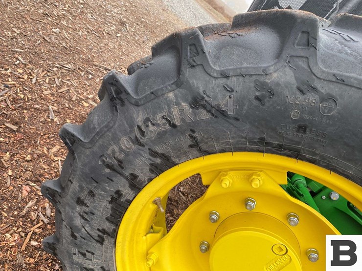 2018-john-deere-5090m-image-14