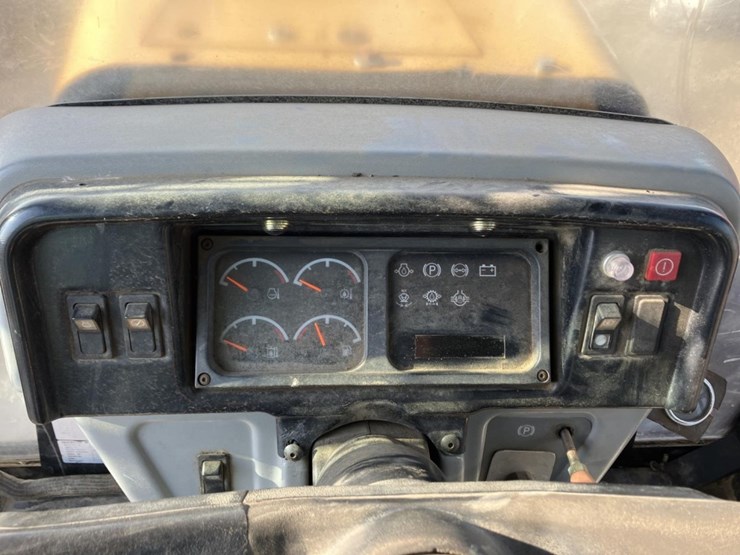 caterpillar-535b-image-48