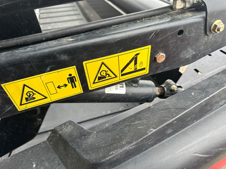 2014-mac-don-fd75-image-34