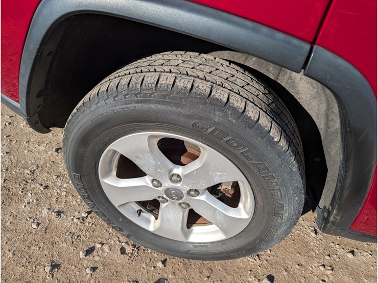 2013-jeep-grand-cherokee-image-5