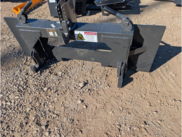 wolverine-skid-steer-3-point-adapter-image-1