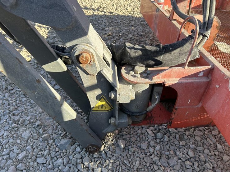 2017-skyjack-sj45t-image-19