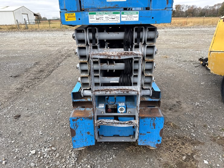 2011-genie-gs3232-image-11