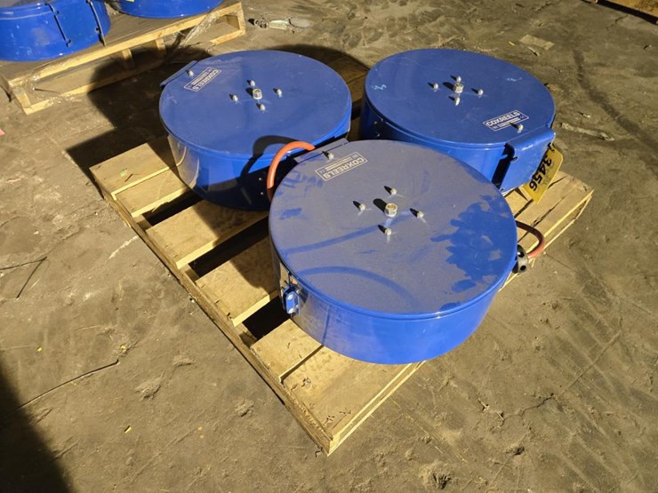 #3456-•-(3)-coxreels-en-n-350-hose-reels-image-1