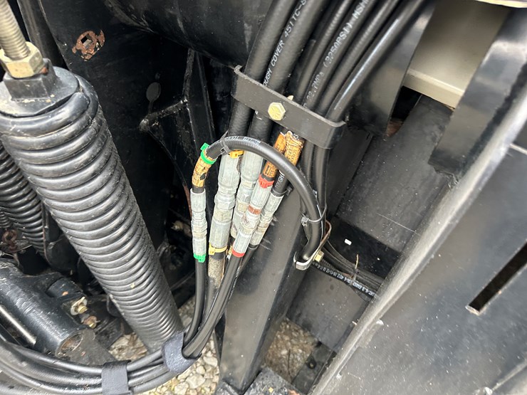 2014-mac-don-fd75-image-12