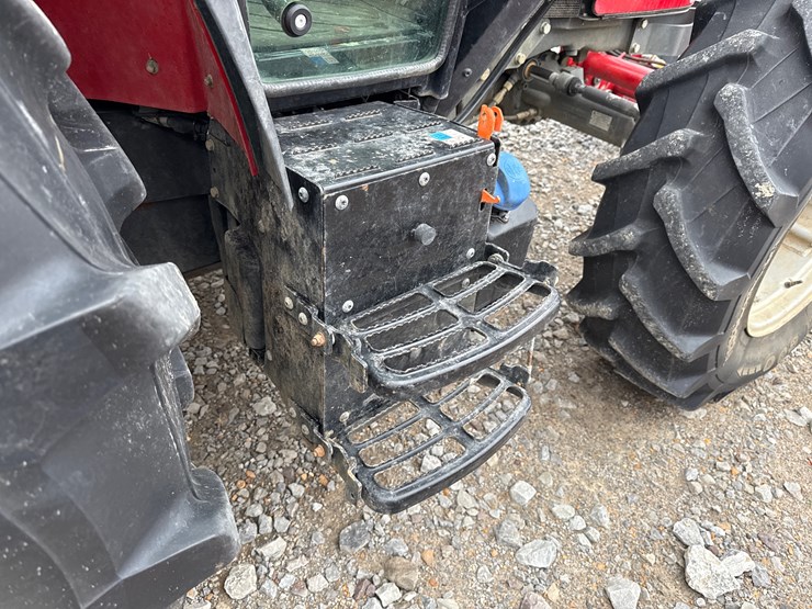 massey-ferguson-4709-image-45