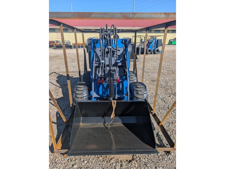 agt-mx-mrw14-mini-skid-steer-image-3