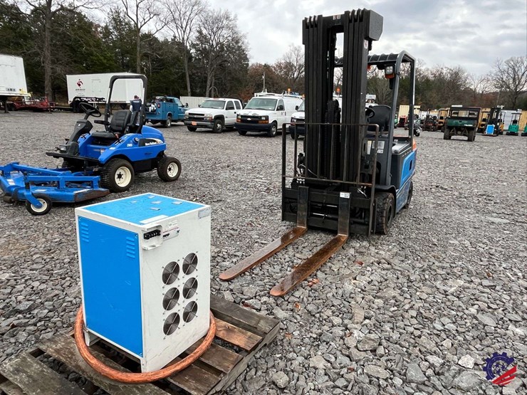 byd-ecb27c-forklift-electric-image-12