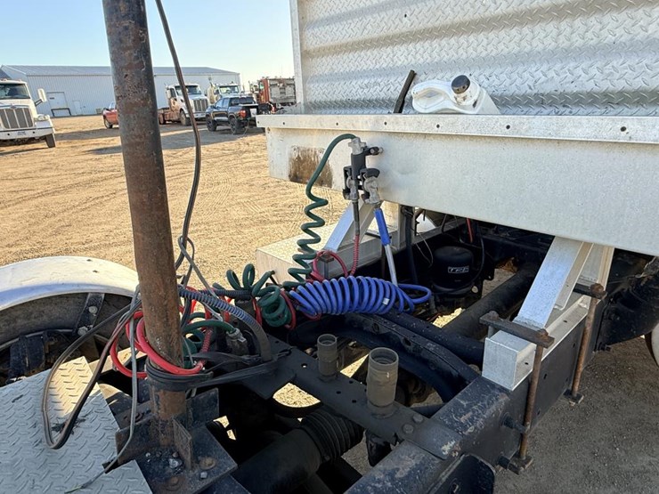 #1980-•-2008-international-eagle-day-cab-truck-tractor-image-22