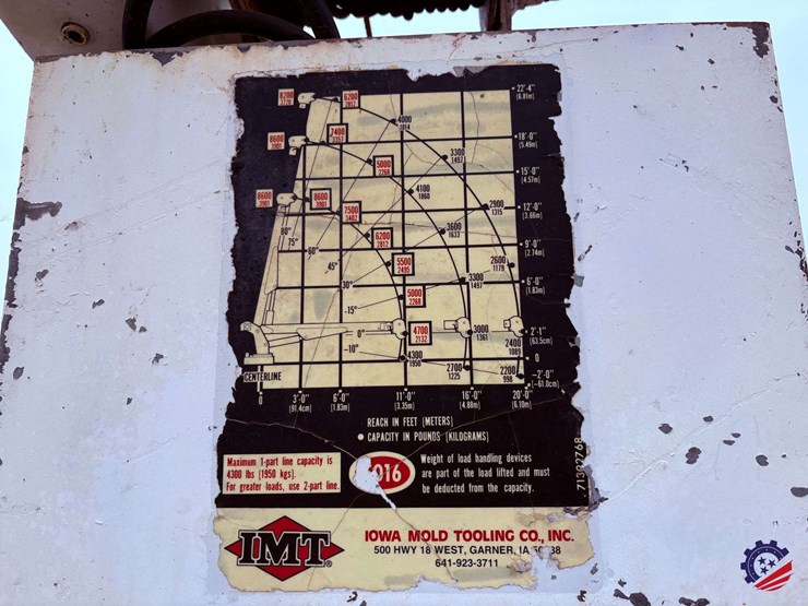 1998-freightliner-fl70-image-37