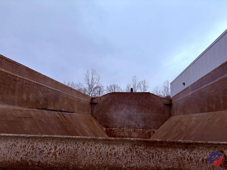 1995-volvo-a30-image-44