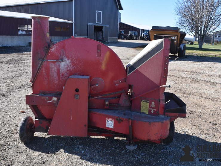gehl-fb1580-pull-type-forage-blower-image-6