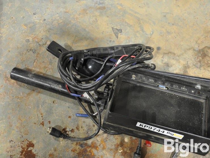 cabcam-camera-&-display-image-3