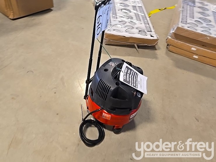 unused-6-gal-porter-cable-air-compressor-image-4