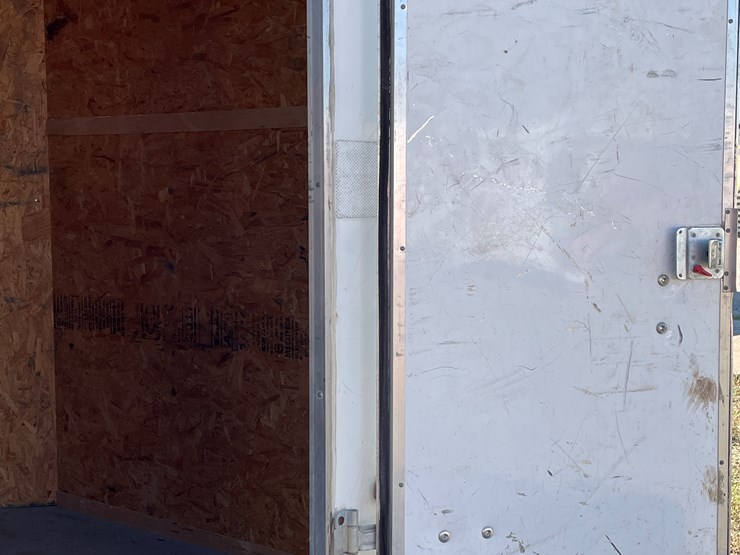 #6231-•-2017-ameritrail-enclosed-cargo-trailer-(trailer-#0996)-(has-wi-title)-image-9