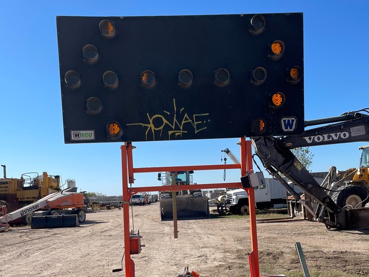 #6318-•-2018-wanco-arrow-board-(trailer-#37177),-(no-title)-image-3