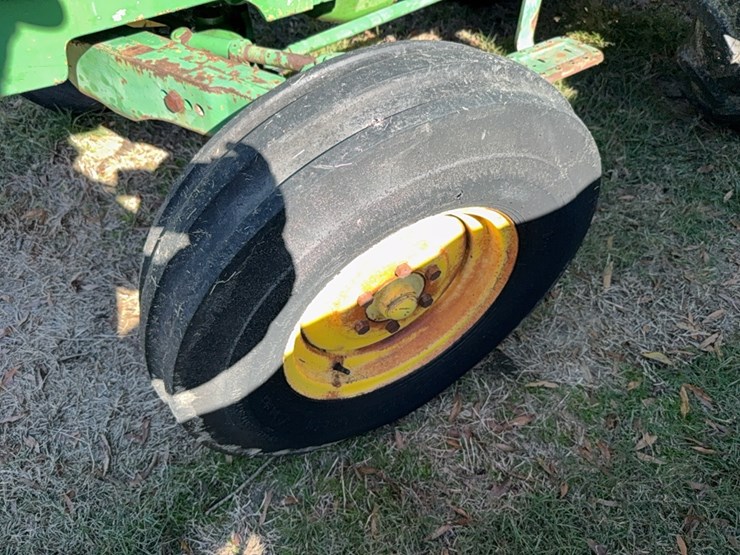 john-deere-2155-image-34