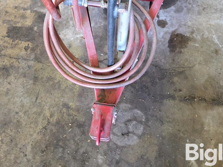 pull-type-yard-sprayer-image-9