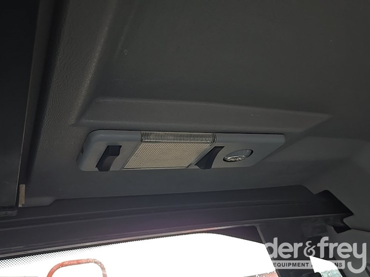 2019-volvo-ec200el-image-131