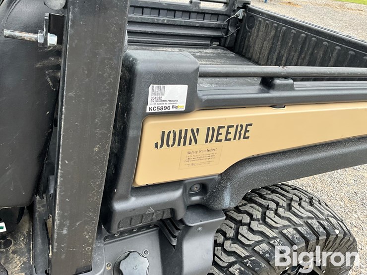 2023-john-deere-gator-image-9