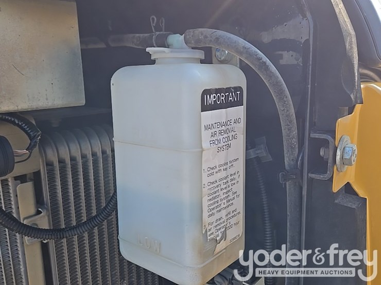 2020-deere-35g-image-64