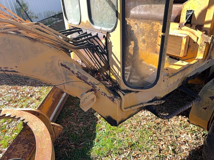 gallion-503a-motor-grader-(4-cylinder-international-gas)-image-45